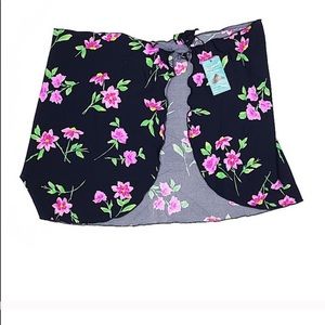 Le Cove floral swimsuit cover skirt, NWT